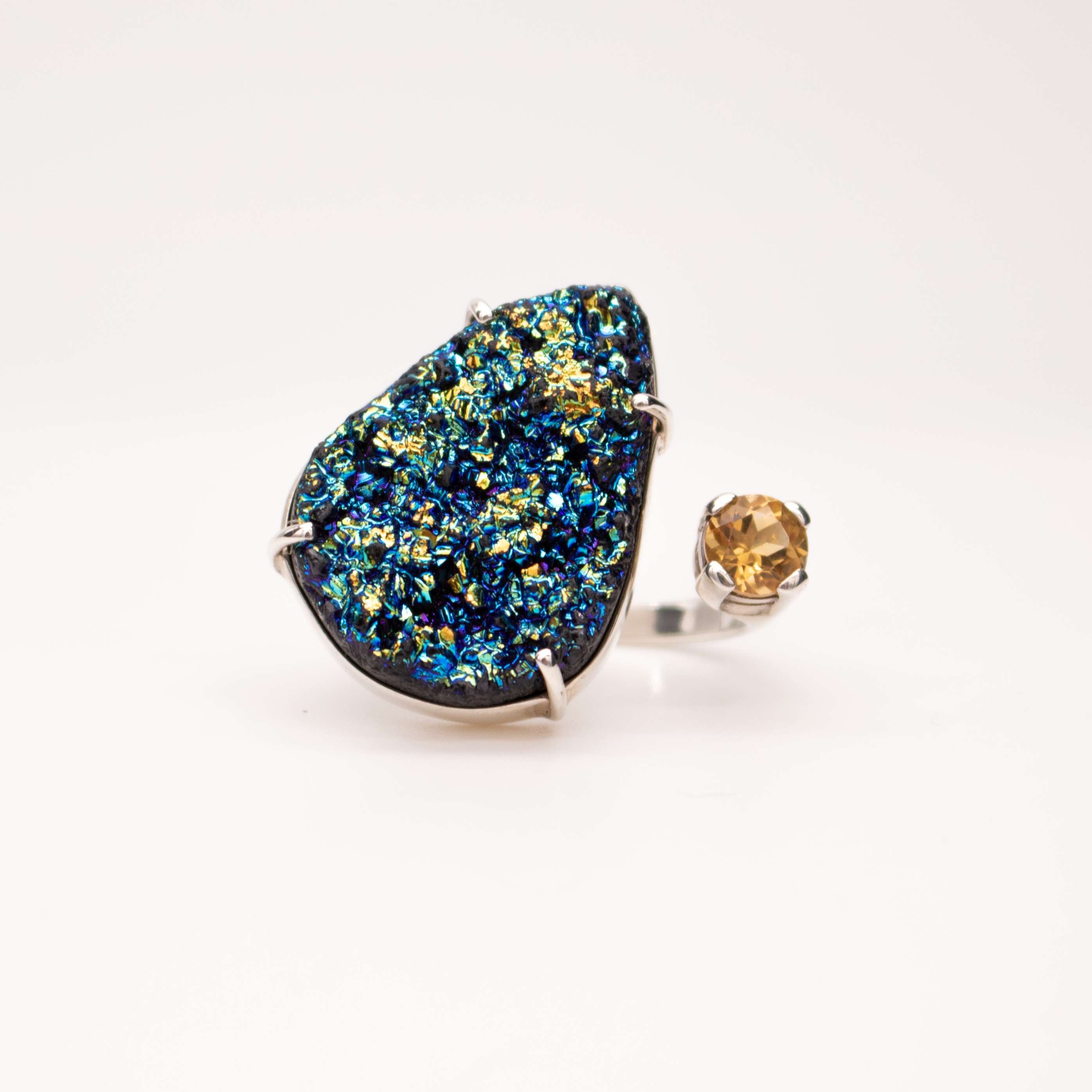 Titanium on sale druzy ring