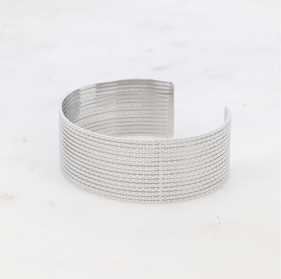 SOFI CUFF