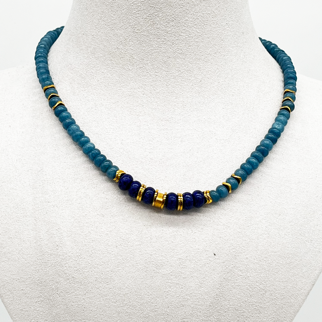 Apatite necklace with lapis lazuli
