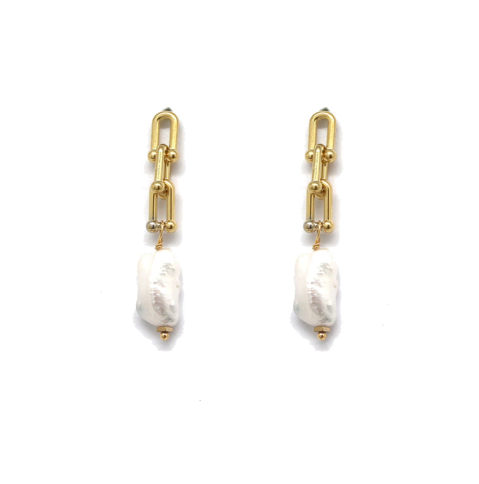 Water pearl chain earrings