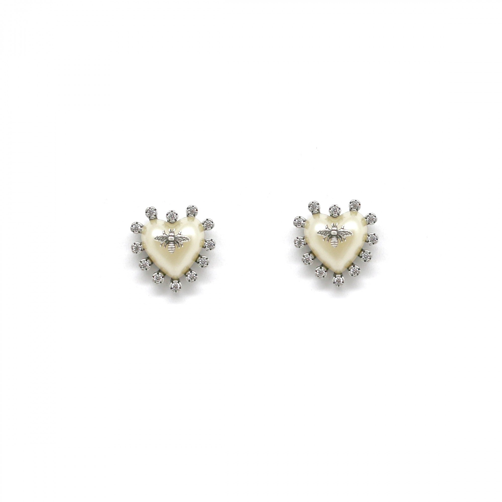 Heart earrings with bee